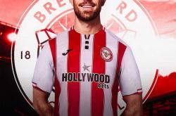 开云-重返英超！官方：前利物浦队长亨德森加盟布伦特福德