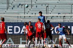 开云体育平台-荷尔斯泰因基尔最后主场发力，弗赖堡能否保持欧冠区位置？