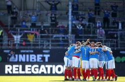 开云体育下载-升降级球队对决！比勒菲尔德力争胜利，荷尔斯泰因基尔追赶尾声！