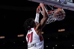 开云体育-NBA发展联盟赛场的得分新星加盟华盛顿奇才