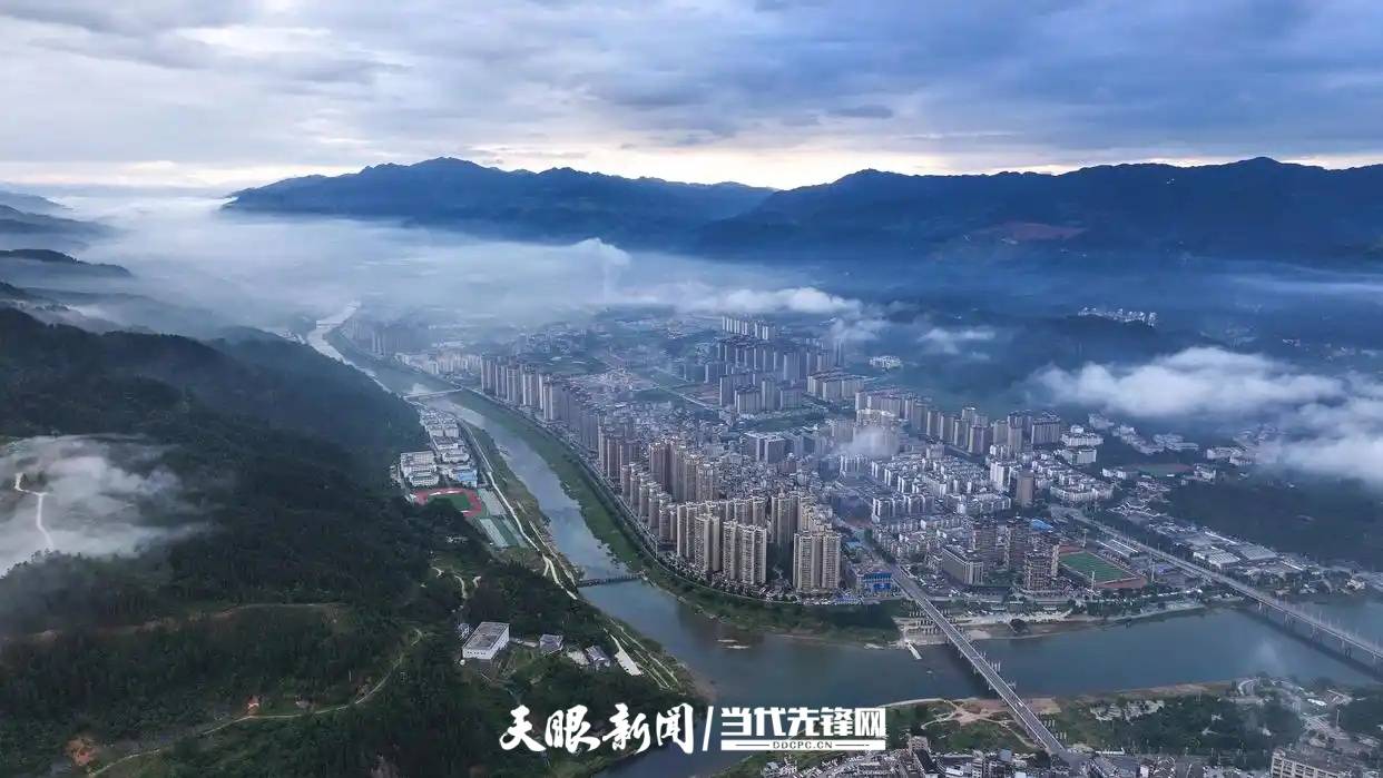他们，拼杀在“村超”赛场