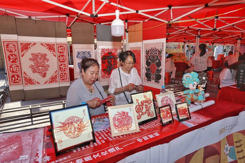 “村超”盛宴再添中阳华彩