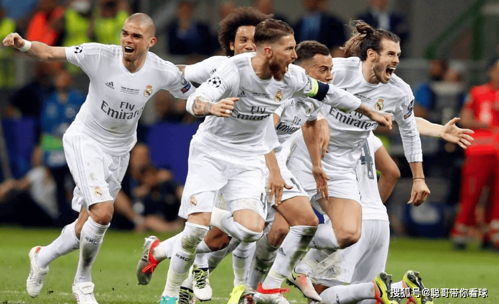 德甲联赛,弗赖堡VS法兰克福,法兰克福第三名防守战。