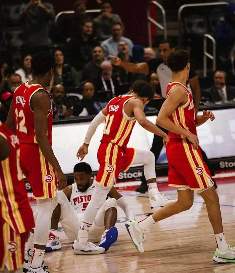 老鹰拒绝续约!特雷杨告别亚特兰大