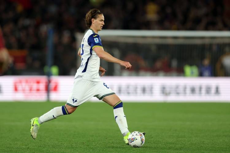 迪马:罗马报价维罗纳中卫吉拉迪,在追逐战中反超贝蒂斯