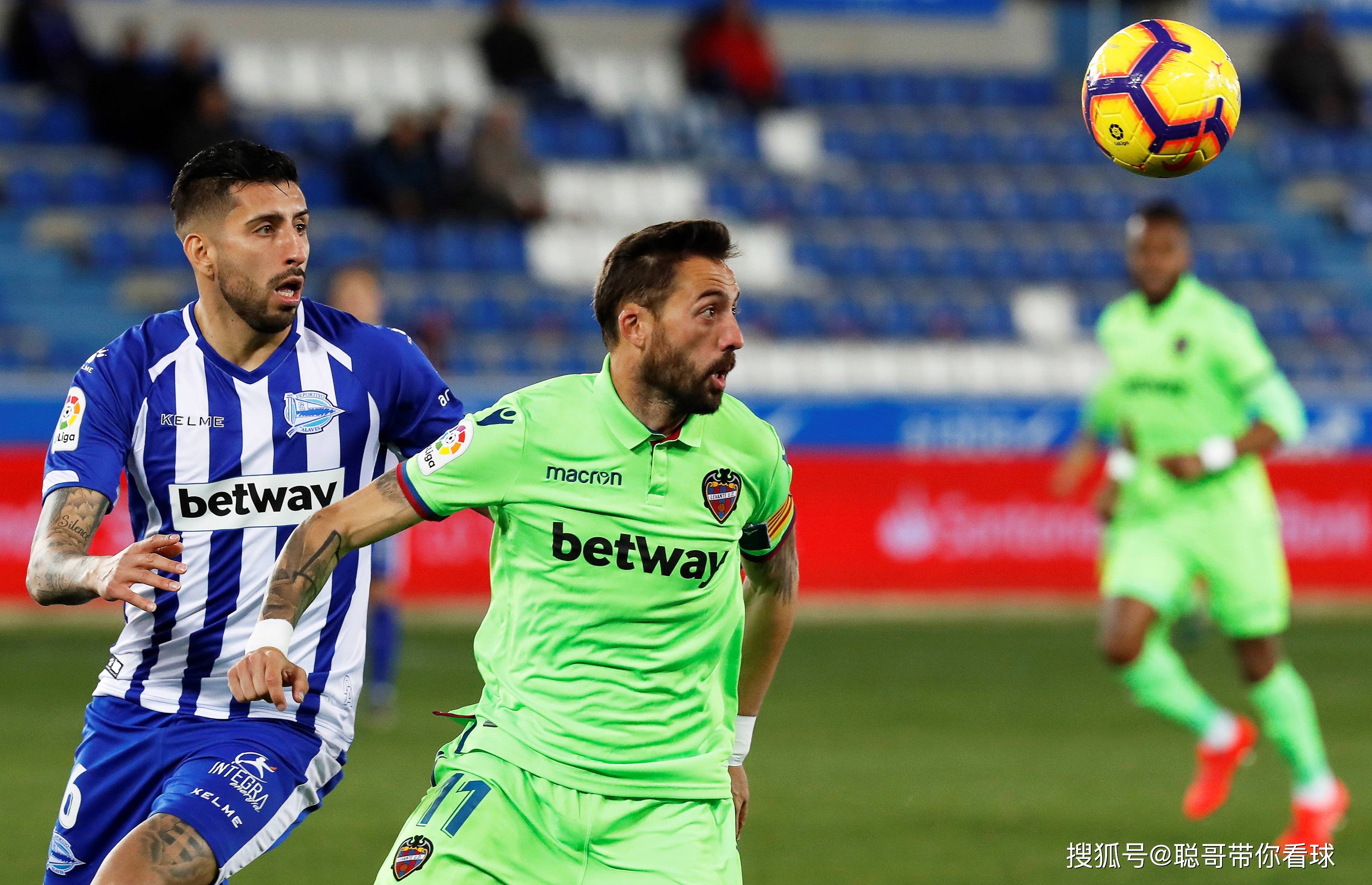 西甲联赛,阿拉维斯VS莱万特,阿拉维斯传中轰炸能都带来开门红?
