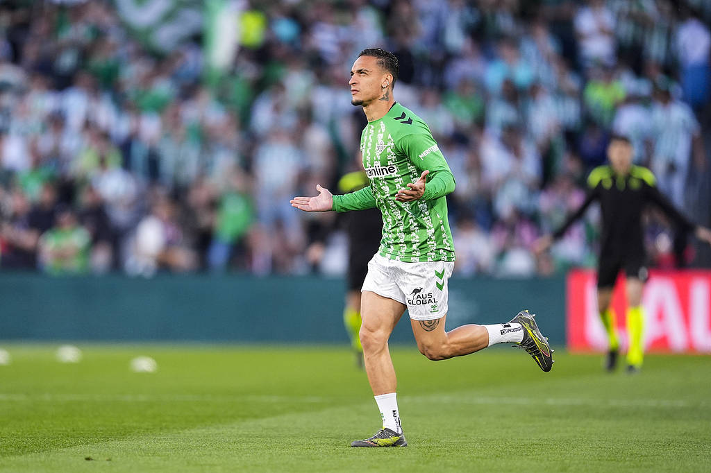 贝蒂斯全力推进安东尼转会:支付2000万欧,得到球员50%所有权!