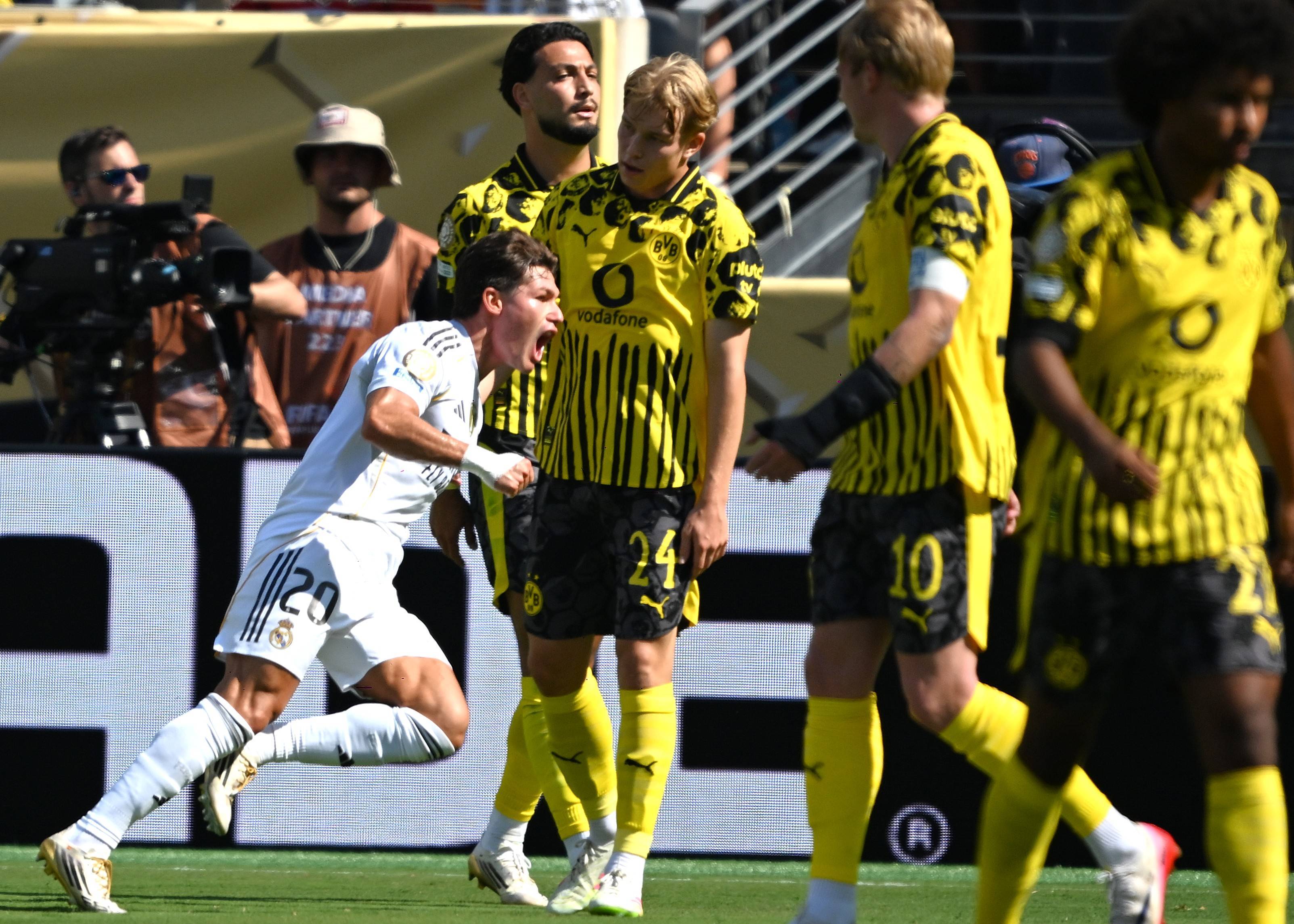 足球世俱杯｜皇家马德里晋级四强