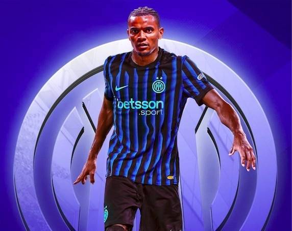 阿坎吉谈转会:你得去问瓜迪奥拉!我爱国米未来有可能回曼城