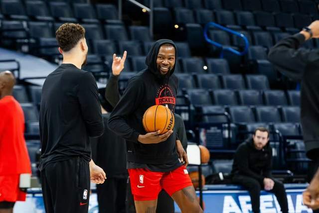 阿门出战，火箭队首发5将双塔领衔，启用第4后卫 杜兰特带队争首胜